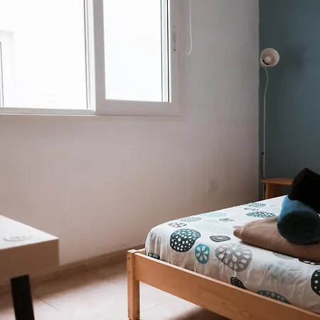 Surf House Gran Canaria Hostel *